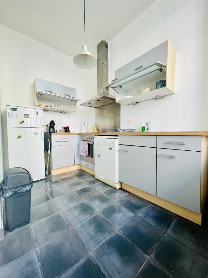 Down-Town 1 Bedroom Flat Bruxelles Eksteriør billede